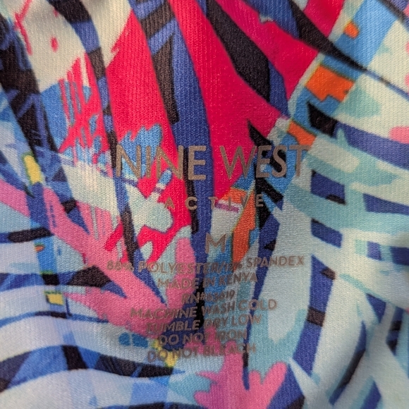 Nine West Medium Blue Pink Tropical Print Leggings Pockets - Picture 8 of 8